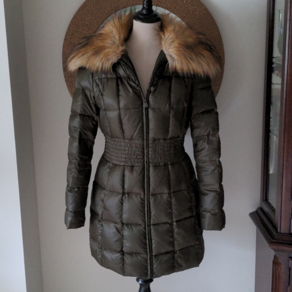 Laundry Coat